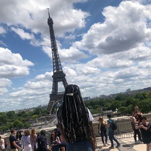 Meet your Posher, Jeanne